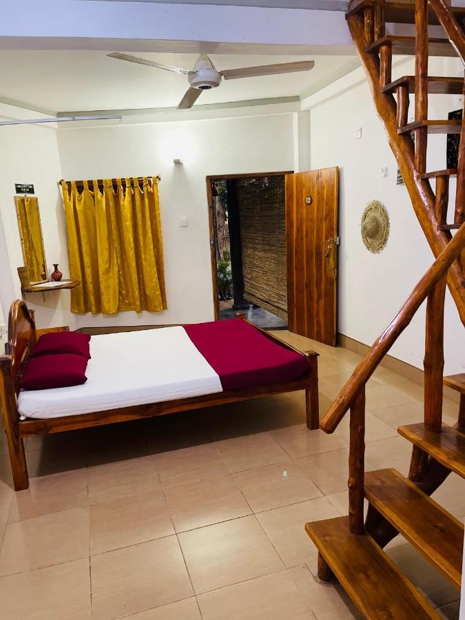 New Roy Guest House Kalkudah  Exterior foto